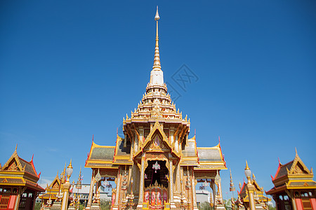泰国的建筑设计传统装饰佛教徒宗教天空旅行雕塑场景寺庙文化图片