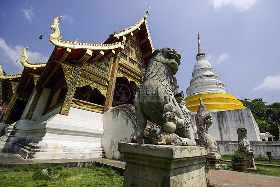 泰国 清迈 法拉特杜伊苏瑟普寺游客情调天空寺庙佛教徒佛陀旅行热带装饰品宗教图片