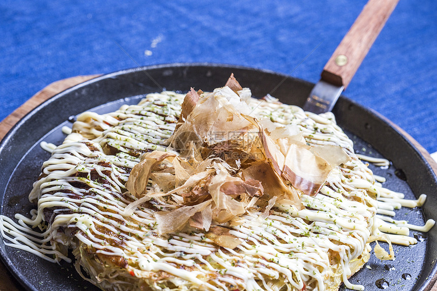 日式日本披萨文字美食配料盘子来源木头饼子洋葱食物午餐图片