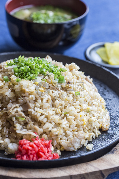 炒米饭平底锅海鲜铁板餐厅烹饪营养香料猪肉午餐蔬菜图片