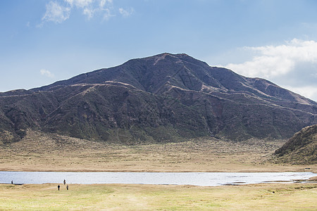 日本熊本山ASO山晴天植物旅行火山土地旅游气体场景季节场地图片