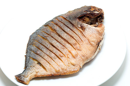 越南深油炸鱼油炸午餐菜肴红色海鲜白色鲤鱼食品淀粉盘子图片
