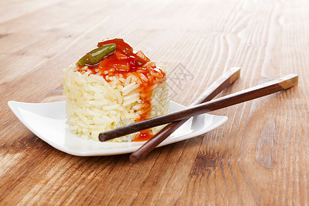 传统的中国人饮食异国食物情调烹饪食品美食炒饭蔬菜筷子盘子图片