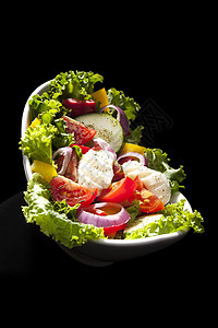 美味新鲜蔬菜沙拉洋葱饮食起动机美食背景叶子黑色黄瓜维生素烹饪图片