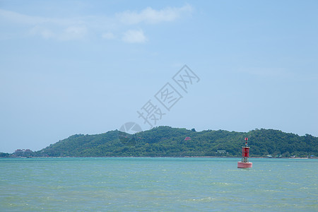 海上的海平面波浪图片