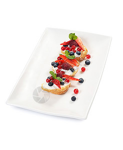 果浆 蓝莓和草莓的利润饼干食物桌子草莓面包咖啡店馅饼冰淇淋薄荷盘子图片