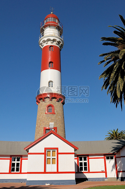 纳米比亚斯瓦科普蒙德的灯塔设备风景助航建筑学城市白色村庄红色图片