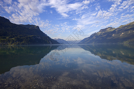 布拉尼兹湖山脉天空风景旅行自由顶峰高山旅游池塘边缘图片