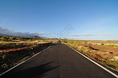 长空荒路地平线车道街道运输自由沥青蓝色风景路线旅行图片