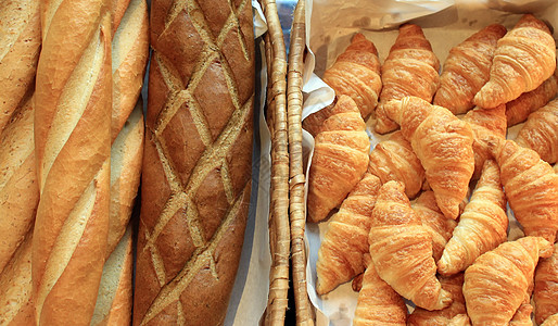 法国面包面包和羊角面包图片