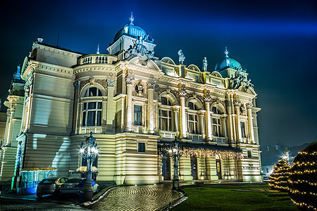 波兰 克拉科夫 夜幕市场广场城市大教堂旅游教堂城堡游客建筑学民众历史国家图片