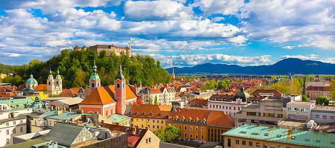 卢布尔雅那 斯洛文尼亚 欧洲的全景城堡景观天线街道教会爬坡太阳目的地建筑建筑学图片