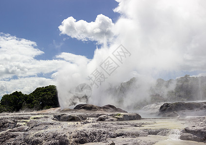 热凝热器区域地热羽毛风景亲王岩石公园火山地质学喷泉沸腾图片