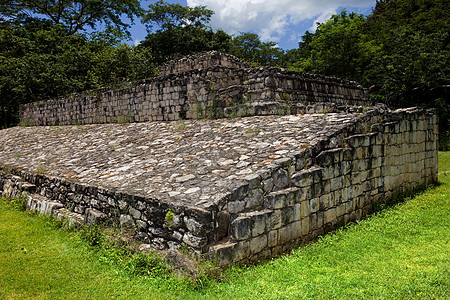 埃克巴拉姆建筑石头寺庙考古学旅行旅游楼梯金字塔纪念碑浴衣图片