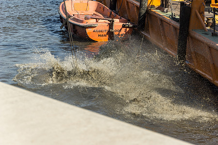 工作时的叫喊声码头汉堡海岸翻盖船只工地起重机挖泥船观光城市图片