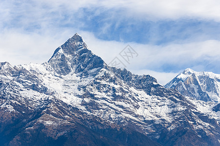 尼泊尔马恰布查雷山图片