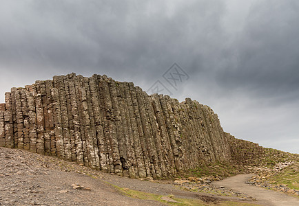 爱尔兰巨人高速公路上不寻常的地质学火山六边形县城风景悬崖地标石头小路风暴巨人图片