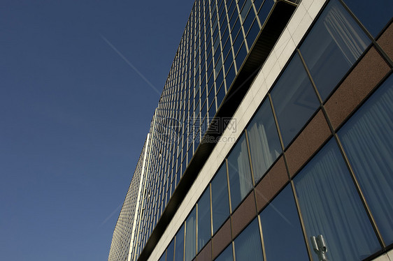 现代玻璃蓝色财产城市地标反射摩天大楼办公室建筑商业图片