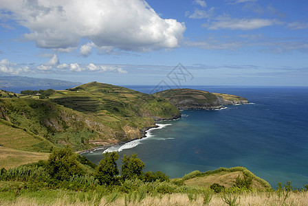 沿海地区悬崖海岸群岛旅行天空海洋风景绿色海岸线岩石图片