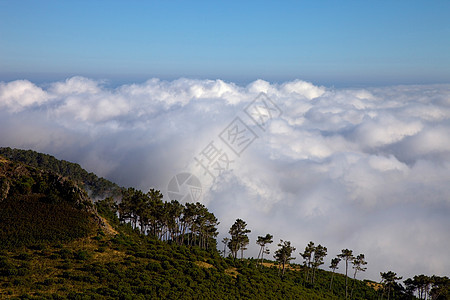 马德拉岛天气石头远足悬崖蓝色顶峰地球岩石天空旅行图片