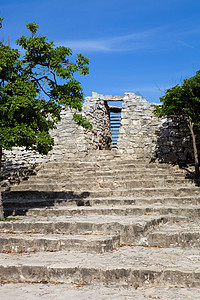 图卢寺庙建筑旅游柱子地标假期岩石金字塔文明天空图片