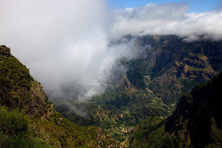 马德拉顶峰石头风景山脉天空太阳岩石薄雾远足悬崖图片