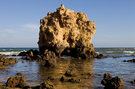 海滩沙滩风景旅行巨石反射地标岩石海岸国家悬崖海洋图片