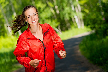 年轻 健康的女运动运动员女士慢跑者森林地平线活动钻头活力行动训练身体图片