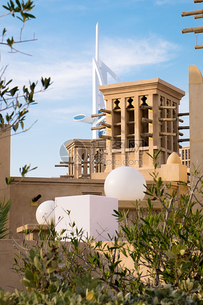 阿联酋迪拜风塔家谱住宅石头文明蓝天外观结构建筑学建筑风格社区图片