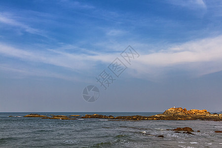 GOA海滩上的岩石海岸线天空支撑海景海岸野生动物石头海浪图片