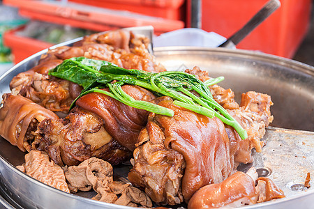 斜猪肉腿文化棕色白色烹饪皮肤食物蔬菜厨房图片
