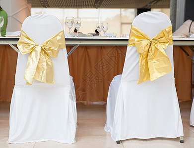 婚后轮椅花束用餐餐厅椅子婚姻帐篷环境风格餐饮婚礼图片