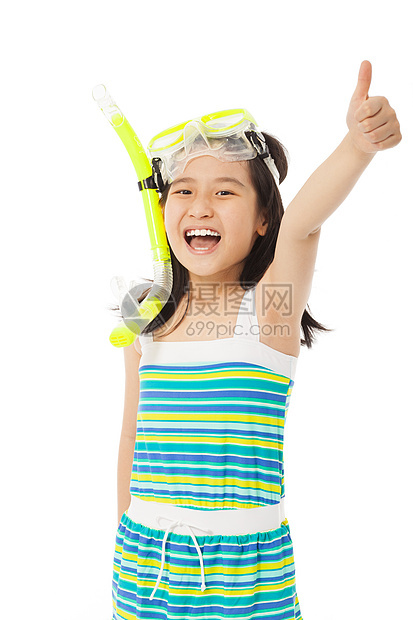 快乐的小女孩穿着带拇指的泳衣闲暇游泳衣童年游泳运动面具幸福微笑乐趣孩子图片