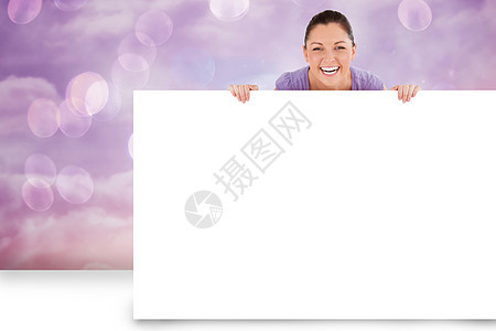 漂亮的黑褐色显示卡的复合图像广告女性微笑娘娘腔数字空白广告牌快乐卡片计算机图片