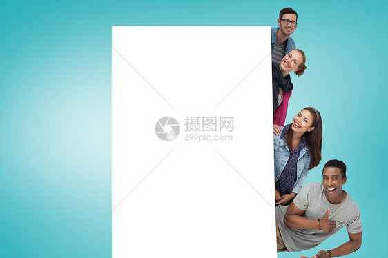 年轻朋友显示卡片的复合图像黑色友谊数字快乐蓝色计算机广告潮人头发插图图片