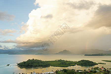 斐济Vanua Levu岛和Nawai岛帆船海岸海景情调异国蓝色海岸线胰岛热带游艇图片