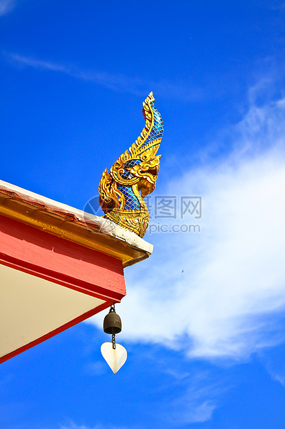 泰国龙或长谷雕像之王古董文化蓝色祷告宗教雕塑寺庙旅游传统艺术图片