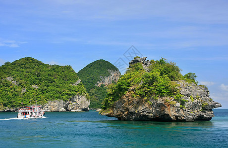 泰国昂忠国家海洋公园泰国盐水海湾海岸蓝色海洋热带海滩海景海岸线洞穴图片