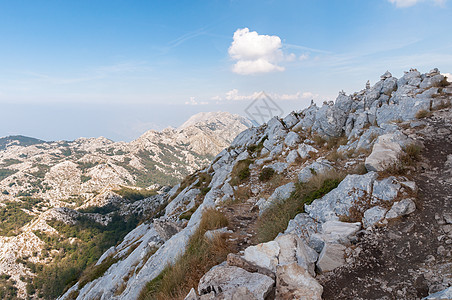 Biokovo山顶顶峰旅游爬坡国家游客远足蓝色风景海岸公园图片