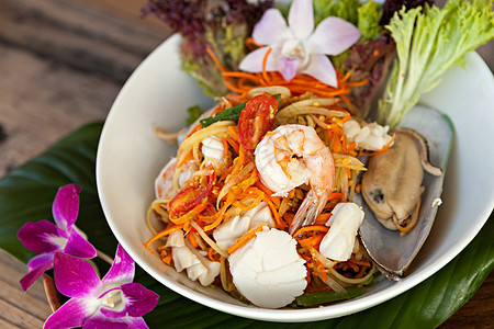 泰国海产食品索姆汤沙拉海鲜营养异国午餐沙拉鱿鱼课程萝卜木瓜美食图片