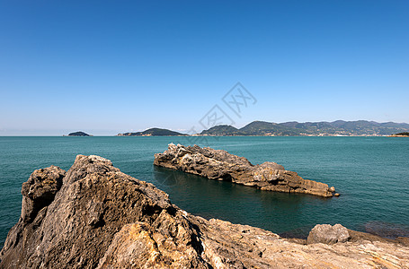 拉斯佩吉亚湾意大利利古里亚爬坡悬崖水景海浪地平线海洋蓝色场景天空海景图片