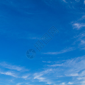 大雁飞行蓝天空背景天气气象蓝色天空白色天堂团体气候背景