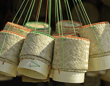 手工制竹子集装箱 用于储存食用甘油水稻图片