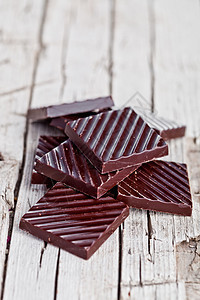 巧克力糖营养可可味道木头沙漠甜点糖果棕色榛子食物图片