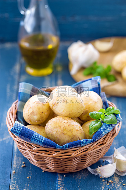 马铃薯块茎作物桌子营养篮子土豆饮食烹饪收成糖类图片