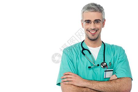 男性医生手举过手微笑的男医生图片