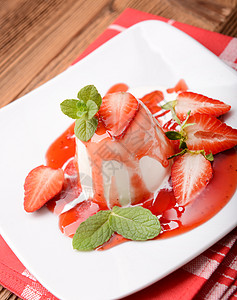 加拿大甜点盘子酸奶薄荷浆果美食日记小吃蛋糕水果图片