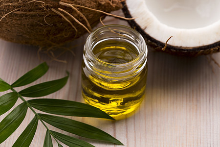 椰子和椰子油疗法排毒化妆品按摩师精神坚果竹子可可香味芳香图片