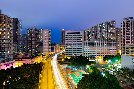 晚上在香港的交通高速公路交通高峰运输运动天际城市公共汽车景观时间建筑学图片