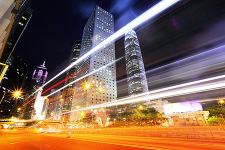 夜间在香港的交通运输摩天大楼街道建筑速度景观高峰时间运动市中心图片